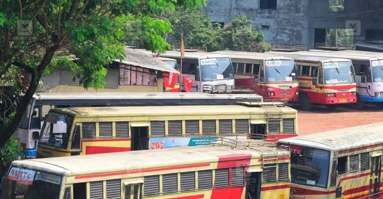 1784607492_ksrtc-bus.jpg