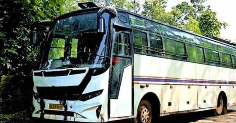 bus-aneesh.jpg