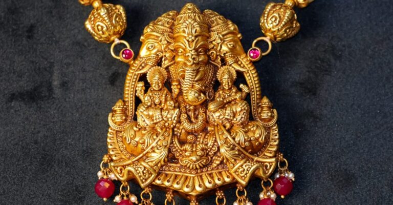 gold-necklace-ganesh-main.jpg