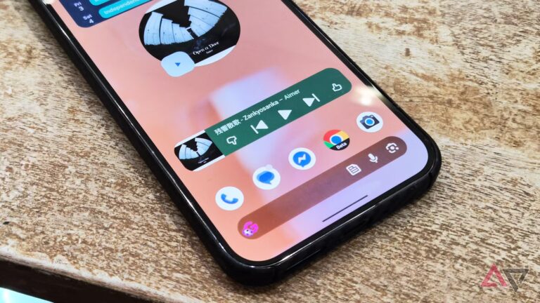 google-pixel-9-pro-xl-homescreen-with-a-youtube-music-widget.jpg