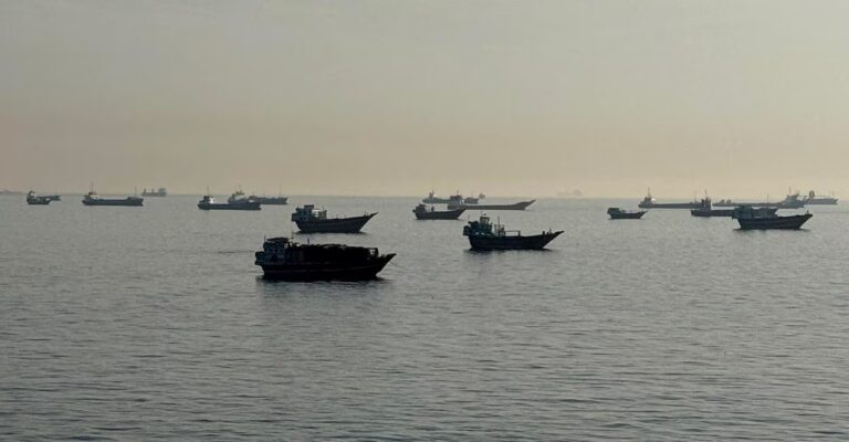 hormuz-strait.jpg