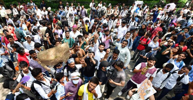 jantar-mandar-protest.jpg
