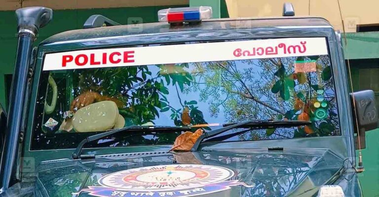 kerala-police.jpg