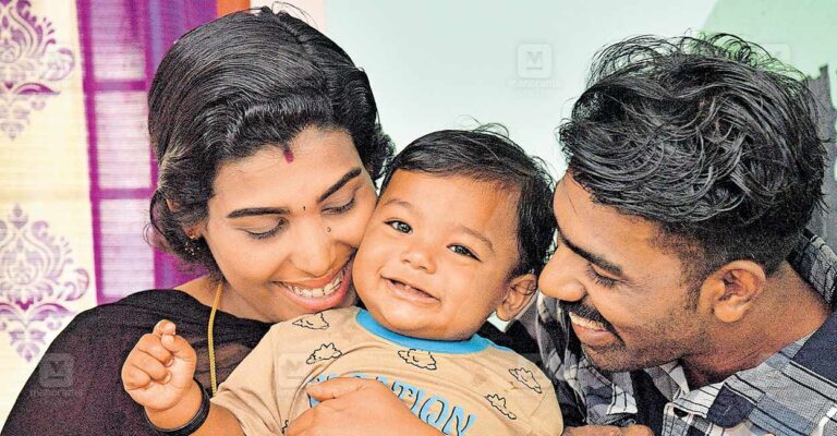 kottayam-sreejith-family.jpg