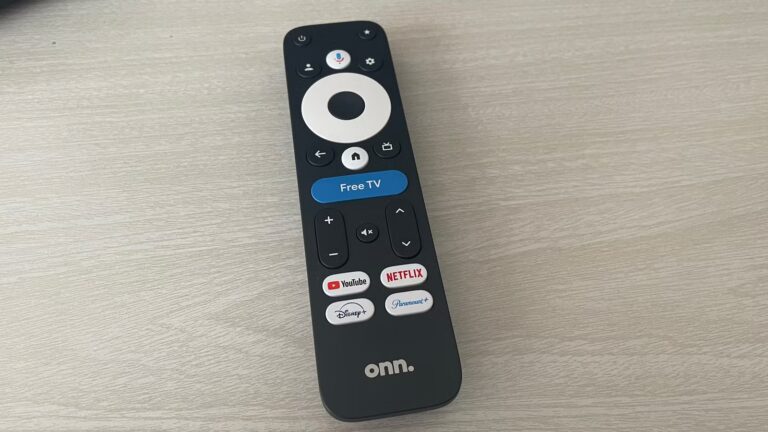onn-4k-pro-remote-on-table-1.jpeg