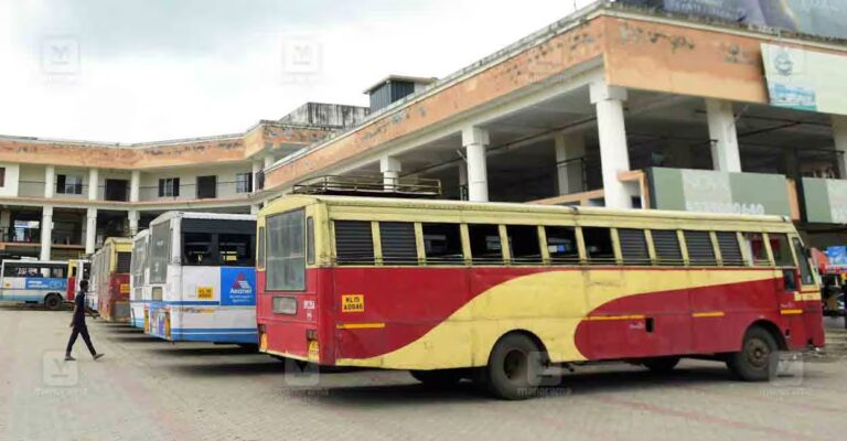 pathanamthitta-ksrtc-depot-1.jpg