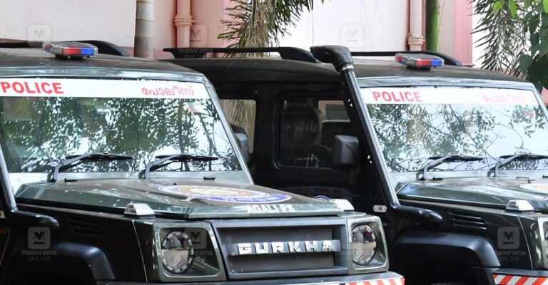 police-jeep.jpg