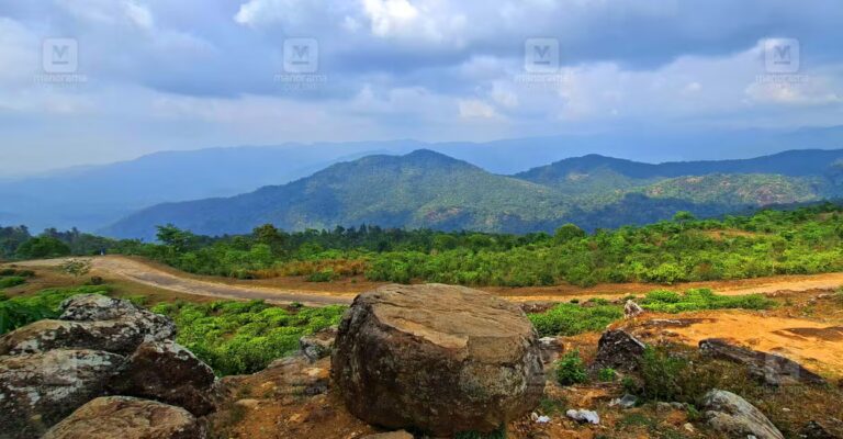 ponmudi-thiruvananthapuram.jpg