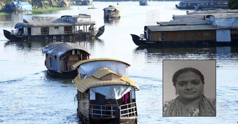 saranya-radhakrishnan-house-boat.jpg