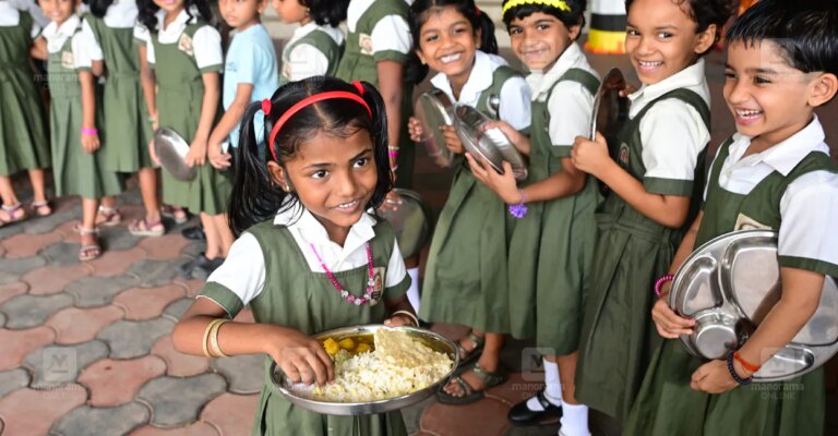 school-lunch-program-1.jpg