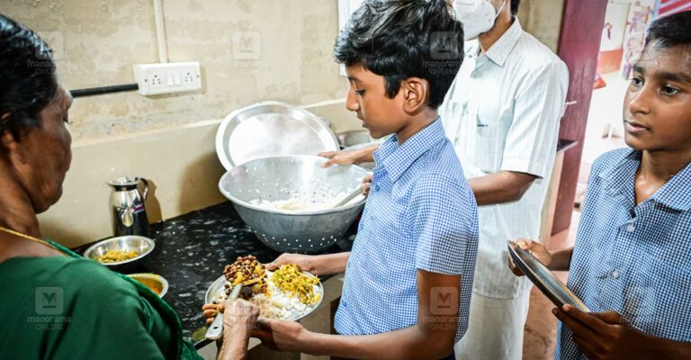 school-meal-1.jpg