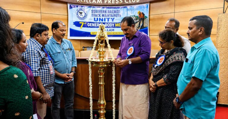 southern-railway-mainters-unity.jpg
