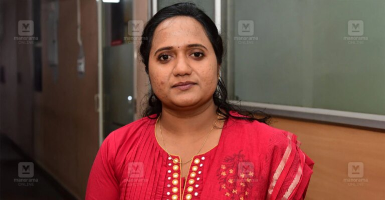 sreenadevi-kunjamma-1.jpg