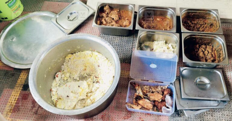 stale-food-aluva-restaurants-1.jpg
