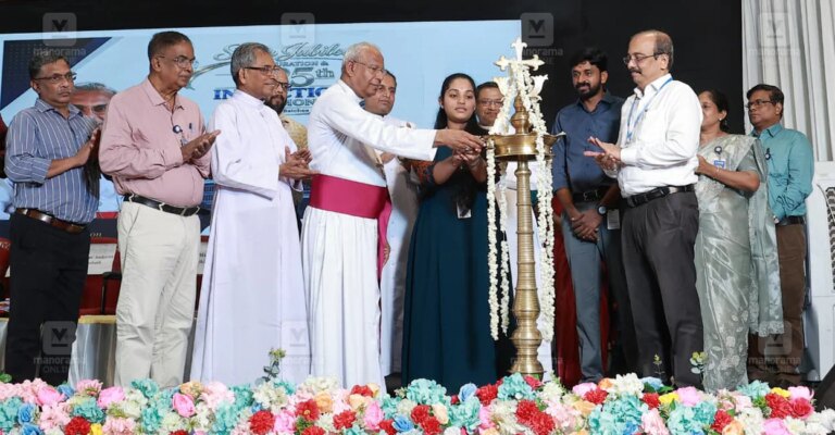 thrissur-jyothi-engineering-college-silver-jubilee-1.jpg