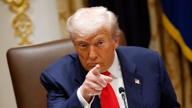w-1280h-720format-jpgimgid-01kx59x36e1ad9t9wt6snwa1y8imgname-donald-trump-2-1783663332558.jpg