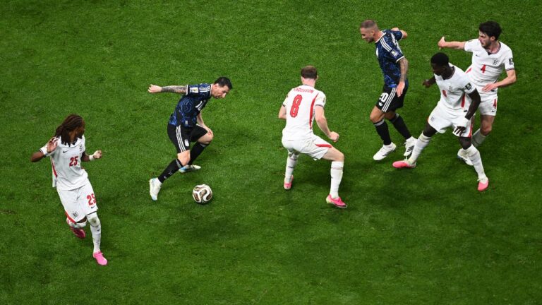 w-1280h-720format-jpgimgid-01kxksvgm90rg25n8xes0zeb05imgname-argentina-vs-england-1784149820041.jpeg
