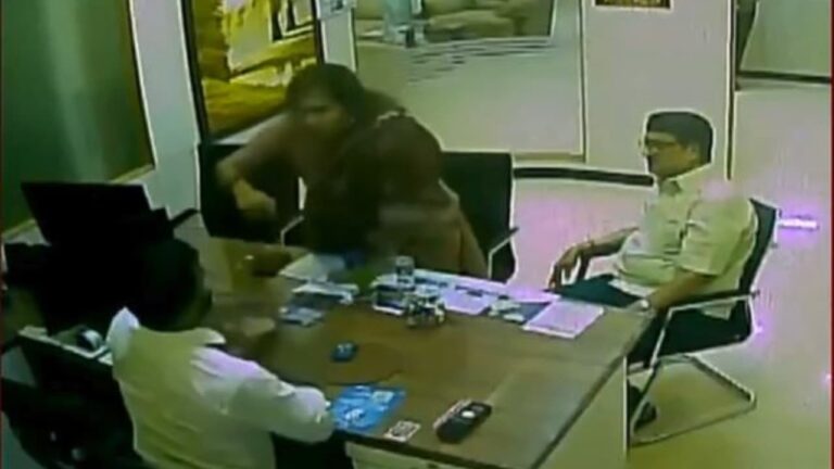 w-1280h-720format-jpgimgid-01kyd8sc8r9a902h9pjj1sjyp3imgname-sbi-bank-manager-slapped-1785004339.jpeg