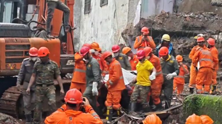 w-1280h-720format-jpgimgid-01kyvc406g9q6v41qyp5q3zmszimgname-maharashtra-building-collapse-17854.jpeg