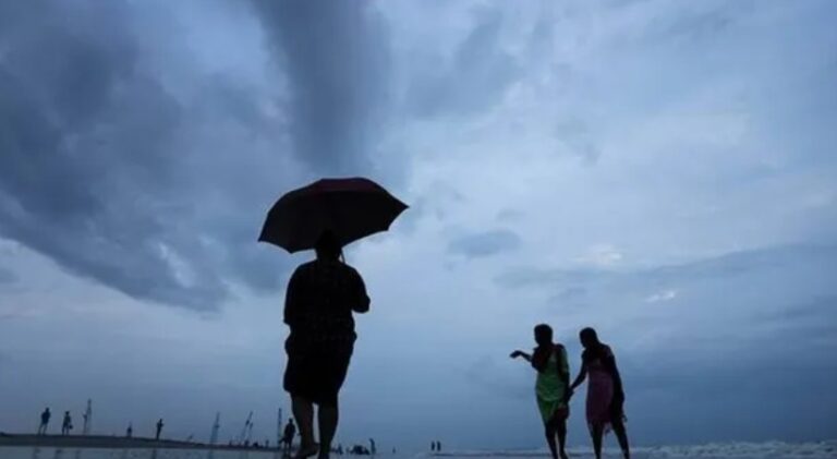 Kerala-rain_-Yellow-alert-in-5-districts.jpg