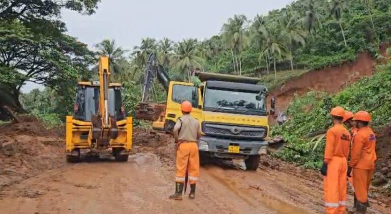 Panakkad-Landslide.jpg