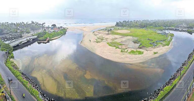 alappuzha-flood-damage.jpg
