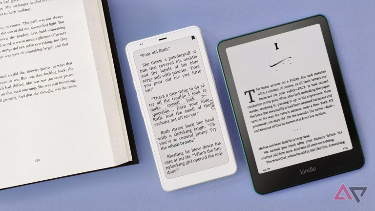 boox-palma-2-pro-and-a-kindle-beside-an-open-book.png