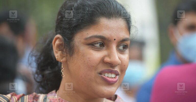 chintha-jerome-3.jpg