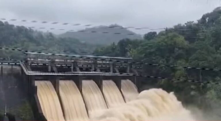 dam.jpg