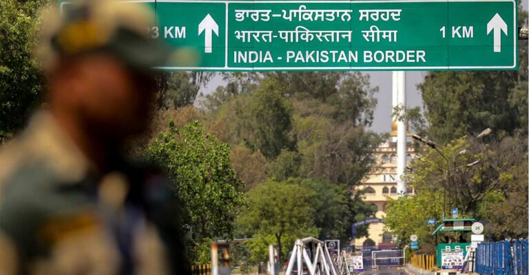 india-pakistan-border.jpg