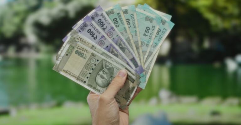 indian-money-main.jpg