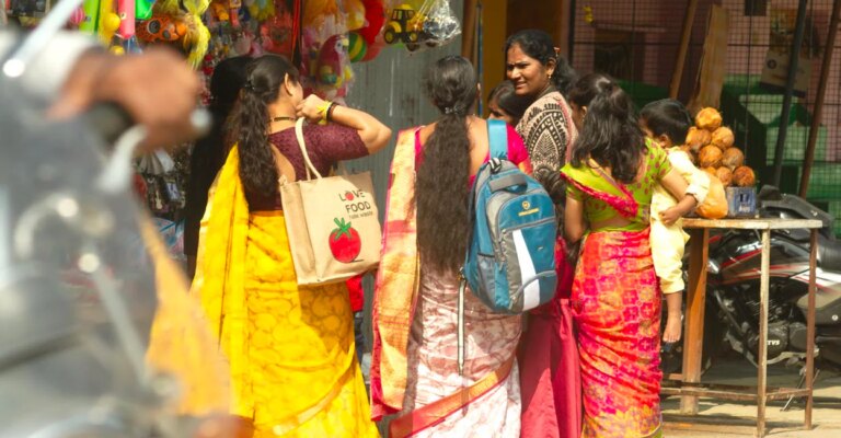 indian-women-main.jpg