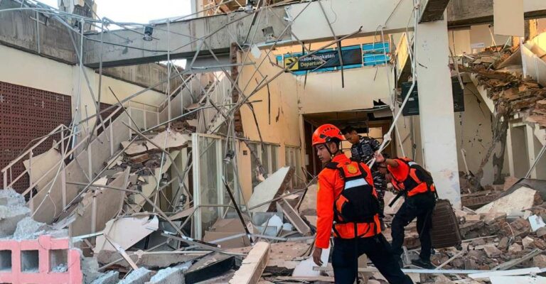 indonesia-earthquake.jpg