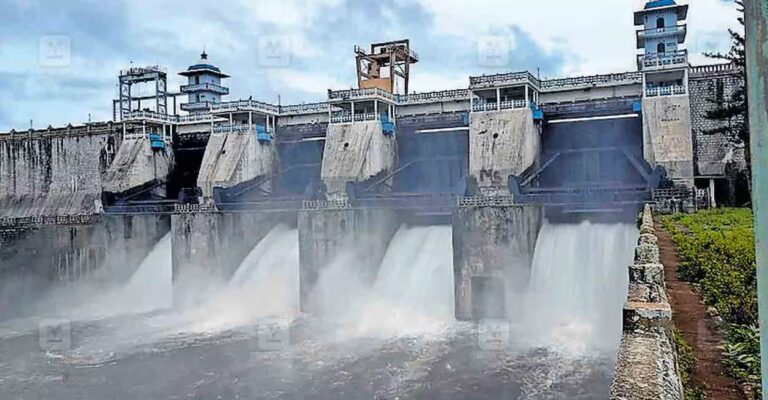 kabini-dam-shutters-open.jpg