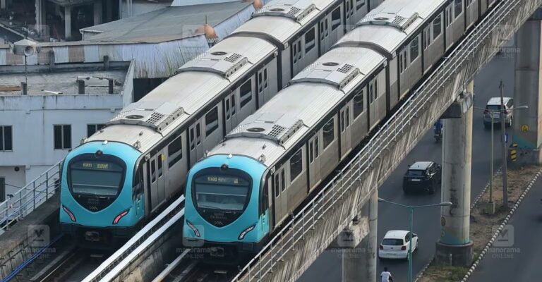kochi-metro-1.jpg
