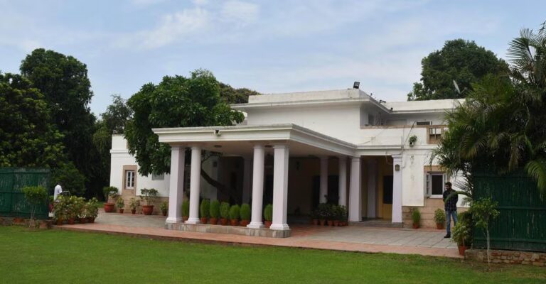 minister-house.jpg