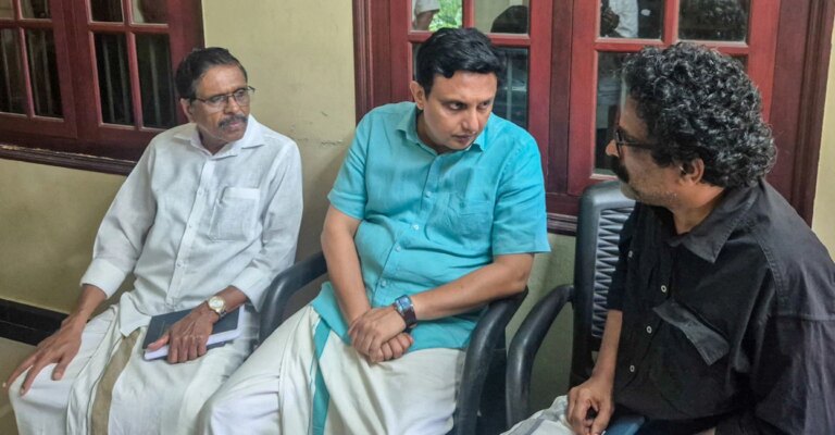 muhammad-riyas-deepalekha-house-visit.jpg