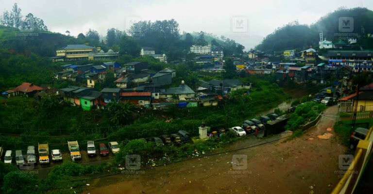 munnar-town.jpg