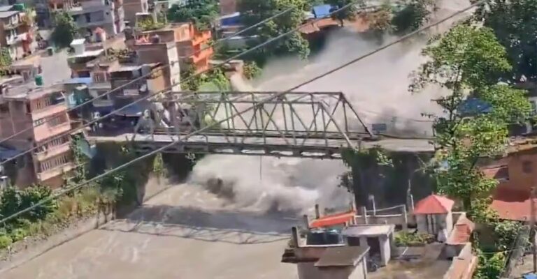nepal-flash-flood.jpg