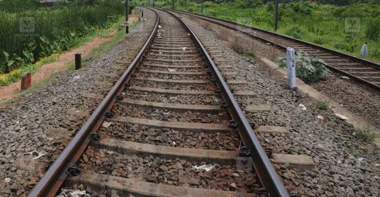railway-track-local-new.jpg