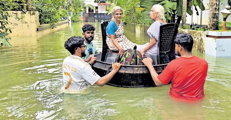 rain-kottayam-flood-rescue.jpg