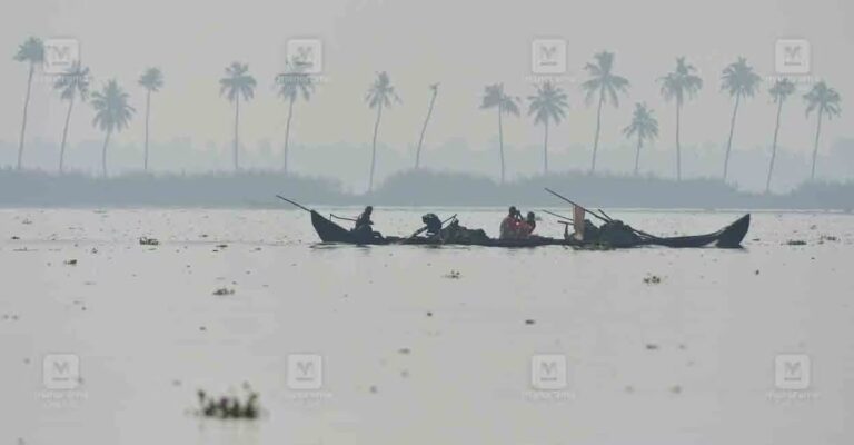 vembanad-lake-kumarakom-1.jpg