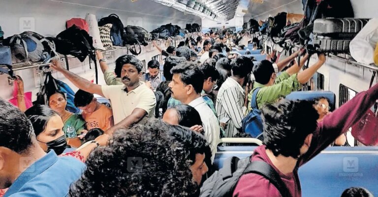 venad-express-thrippunithura-rush-1.jpg