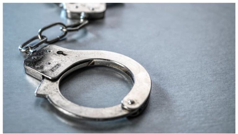 w-1280h-720format-jpgimgid-01jy3ev35t73ptstbp3dxgxq4wimgname-handcuffs-1750315404474.jpg