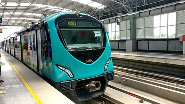 w-1280h-720format-jpgimgid-01khb7gj71pgmmy2akm2nwhv7timgname-kochi-metro-1770977249505.jpg