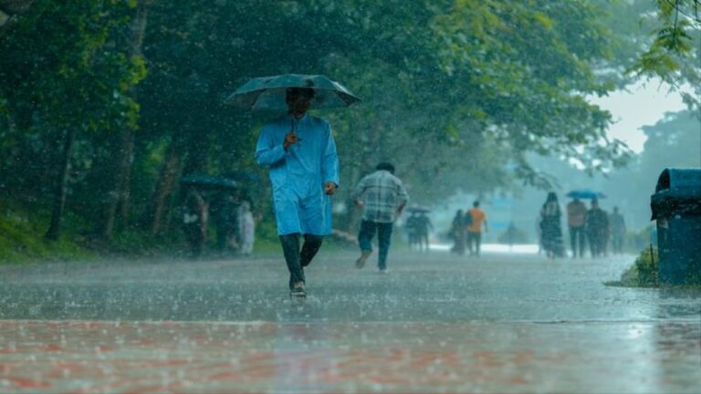 w-1280h-720format-jpgimgid-01kxmbmddhwzyk4ydr61n5cm80imgname-mumbai-rain-alert-imd-green-alert-t.jpeg