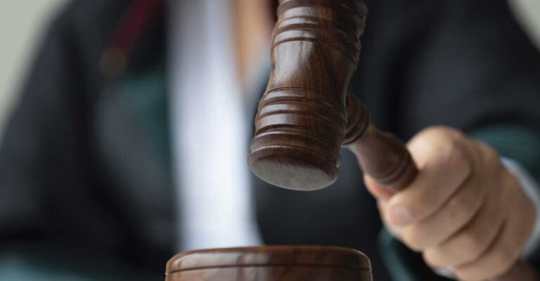 court-gravel.jpg