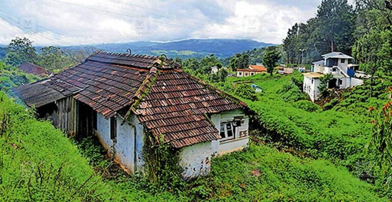 gudalur-janmam-bhoomi-story.jpg
