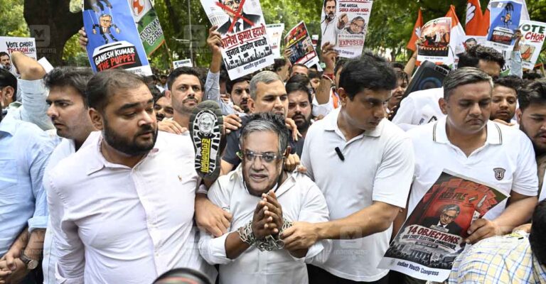 gynaesh-protest.jpg
