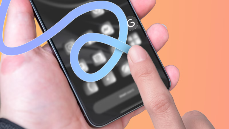 hand-drawing-a-custom-gesture-on-an-android-phone.png
